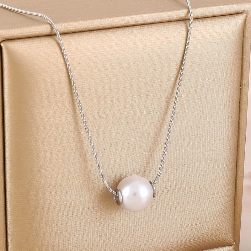 Stainless Steel 18K Gold Plated Lady Plating Pearl Pendant Necklace display picture 9