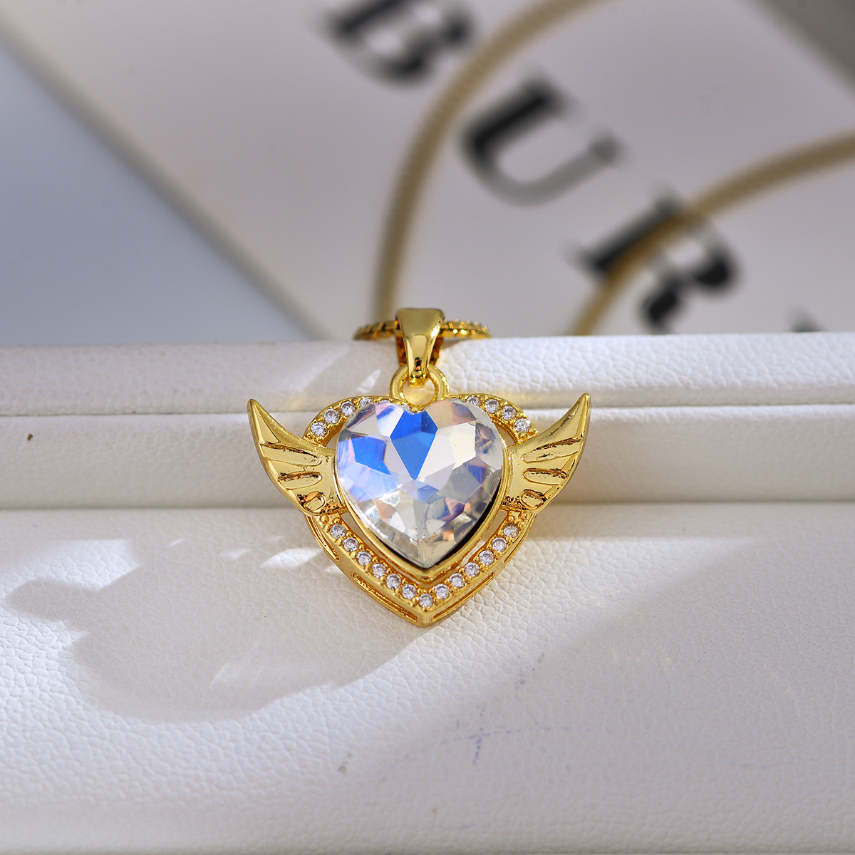 Sweet Angel Wings Copper Zircon Pendant Necklace In Bulk display picture 1