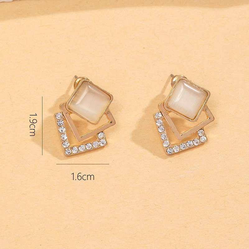 1 Pair Simple Style Square Inlay Alloy Gold Plated Ear Studs display picture 3