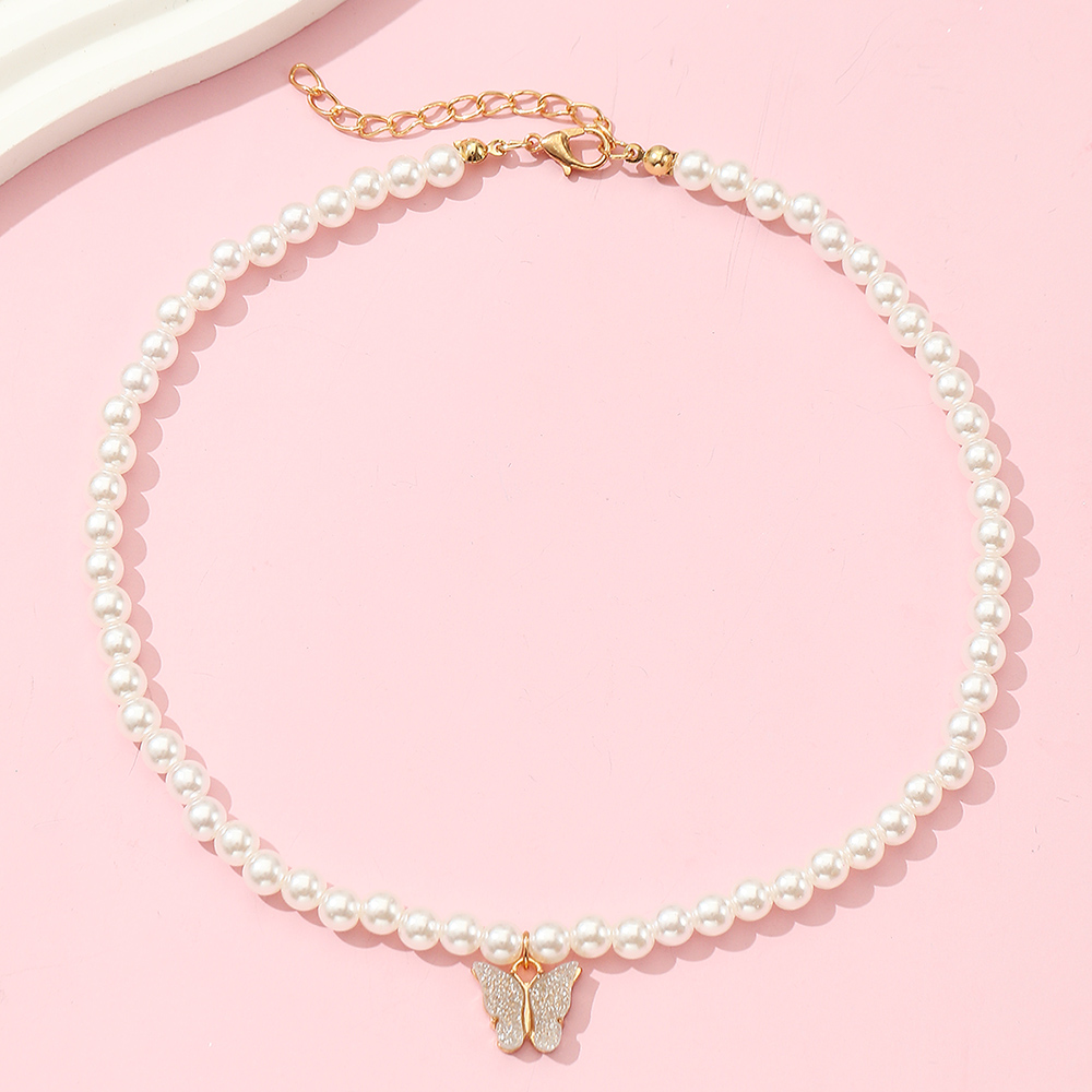 Süß Süss Schmetterling Künstliche Perle Metall Perlen Mädchen Halskette Mit Anhänger display picture 1
