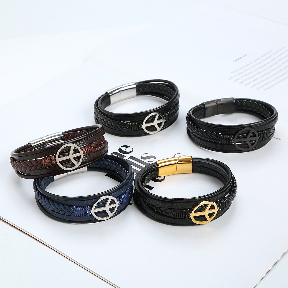 Classical Simple Style Roman Style Solid Color Stainless Steel Pu Leather Handmade Men's Bracelets display picture 4