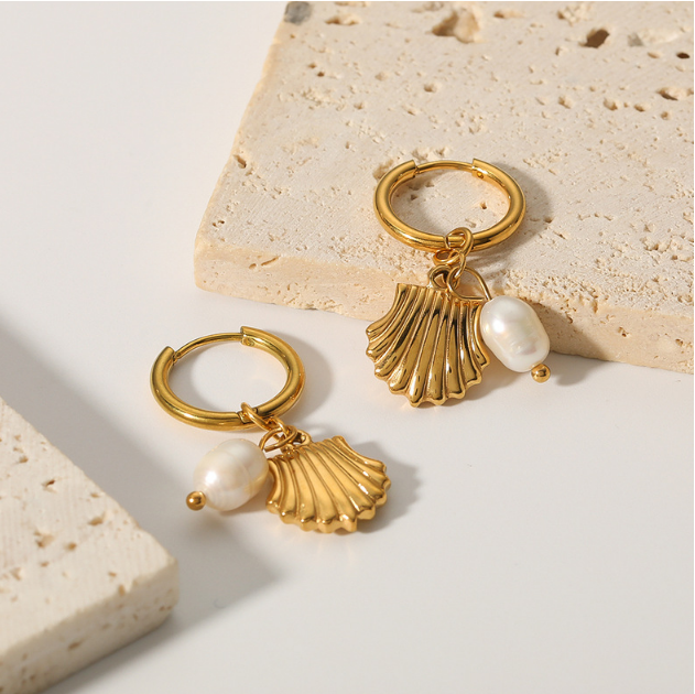 1 Pair Cute Simple Style Classic Style Scallop Plating Stainless Steel Artificial Pearl Titanium Steel Gold Plated Drop Earrings display picture 4