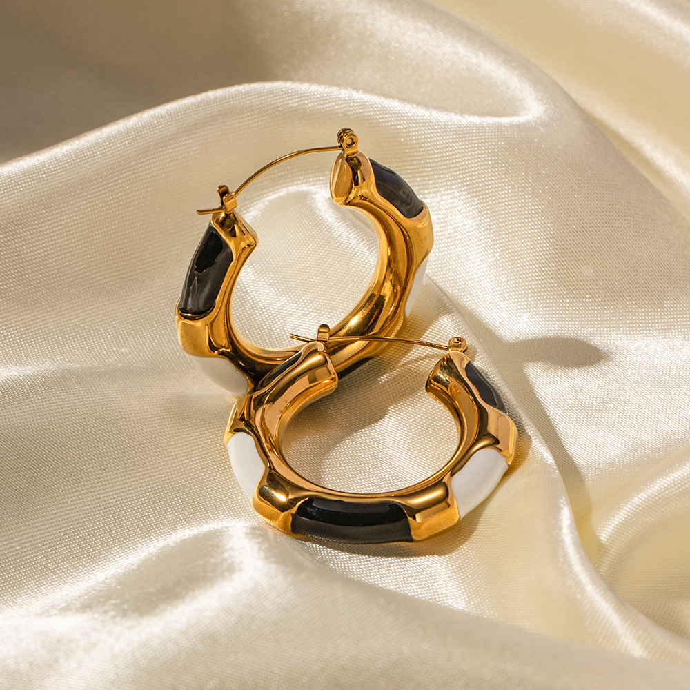 1 Paar Elegant Geometrisch Emaille Überzug Rostfreier Stahl 18 Karat Vergoldet Ohrringe display picture 6