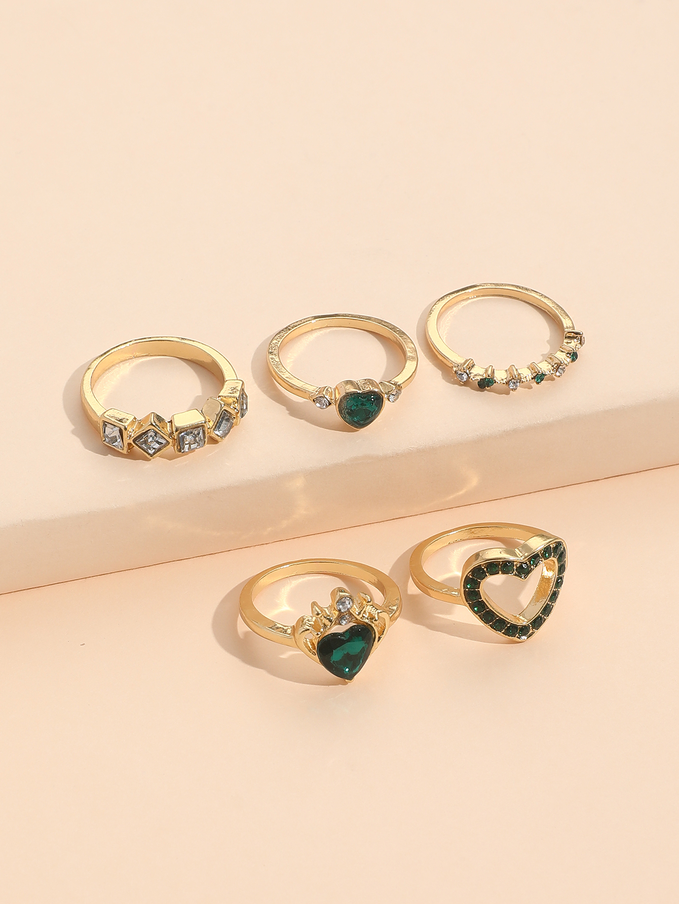 Elegant Lady Geometric Heart Shape Artificial Rhinestones Alloy Wholesale Rings display picture 5