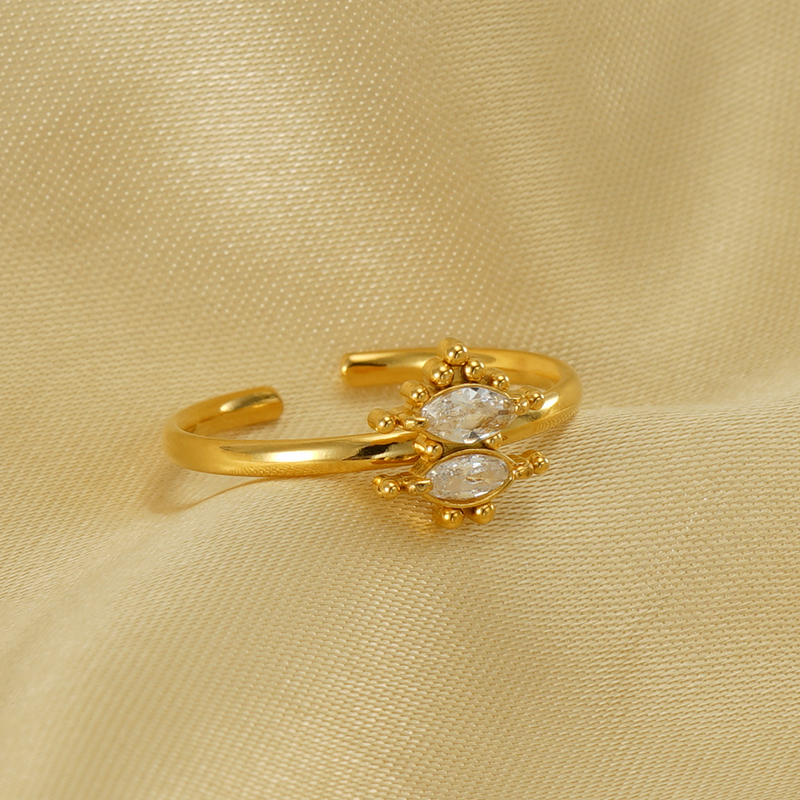 Acero Inoxidable Chapados en oro de 18k Elegante Estilo Simple Enchapado Embutido Geométrico Diamantes De Imitación Anillos Abiertos display picture 3