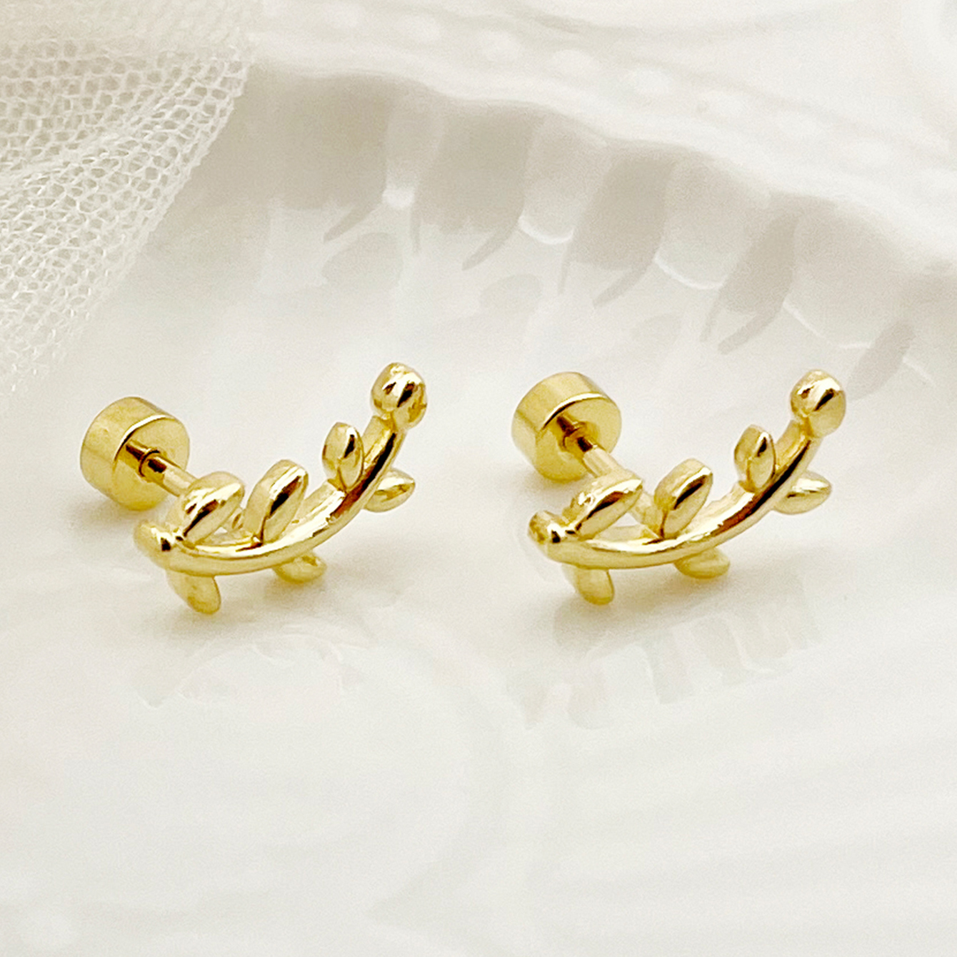 1 Pair Basic Simple Style Star Moon Heart Shape Plating 304 Stainless Steel 14K Gold Plated Ear Studs display picture 8