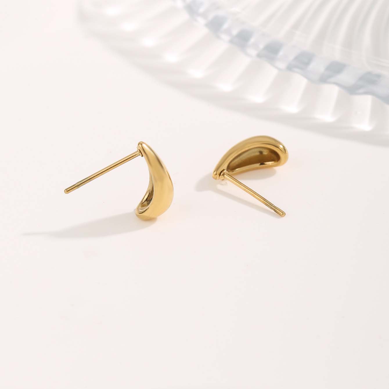 1 Pair Streetwear Irregular Square Water Droplets Plating Titanium Steel Gold Plated Ear Studs display picture 4