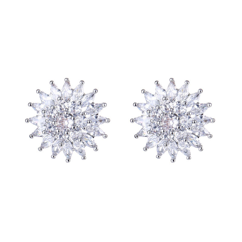 1 Pair Glam Simple Style Water Droplets Flower Snowflake Irregular Plating Inlay Copper Zircon Rhodium Plated Ear Studs display picture 4