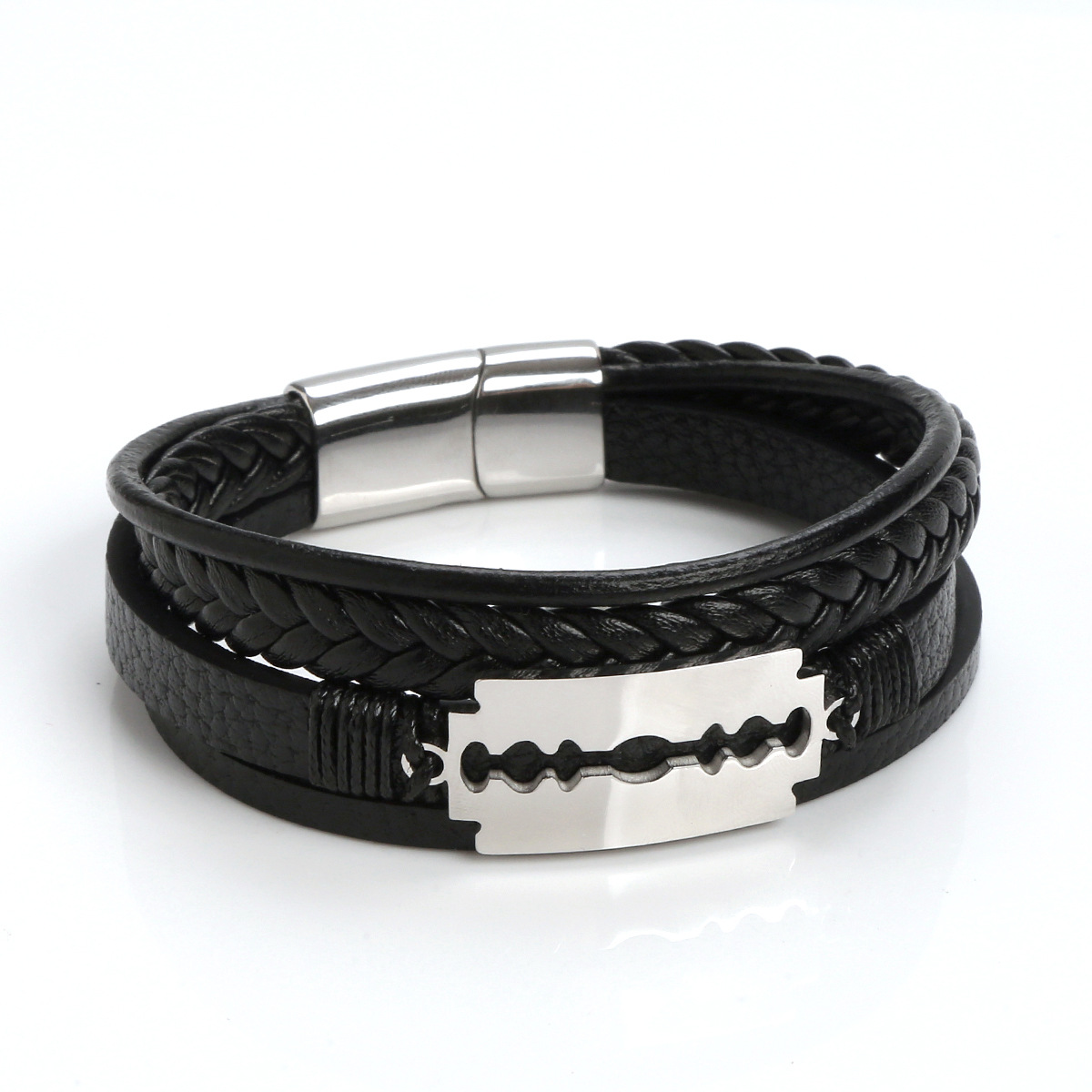Glam Luxurious Solid Color Blade Solid Color Stainless Steel Pu Leather Handmade Men's Bangle display picture 1