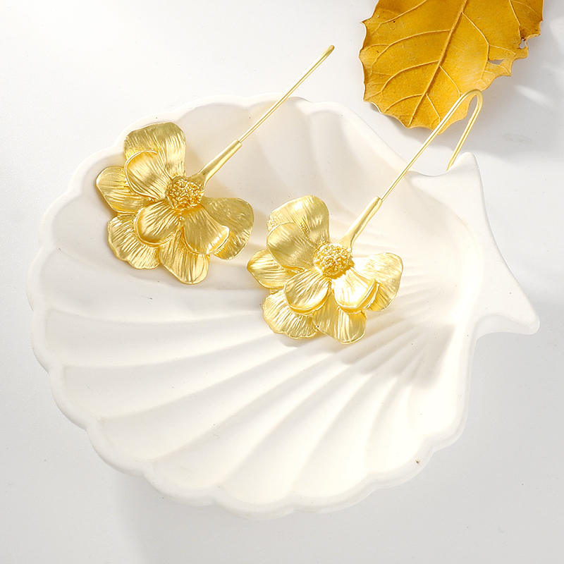 1 Paar Einfacher Stil Blume Überzug Legierung Vergoldet Überzogen Mit Rhodium Ohrringe display picture 3