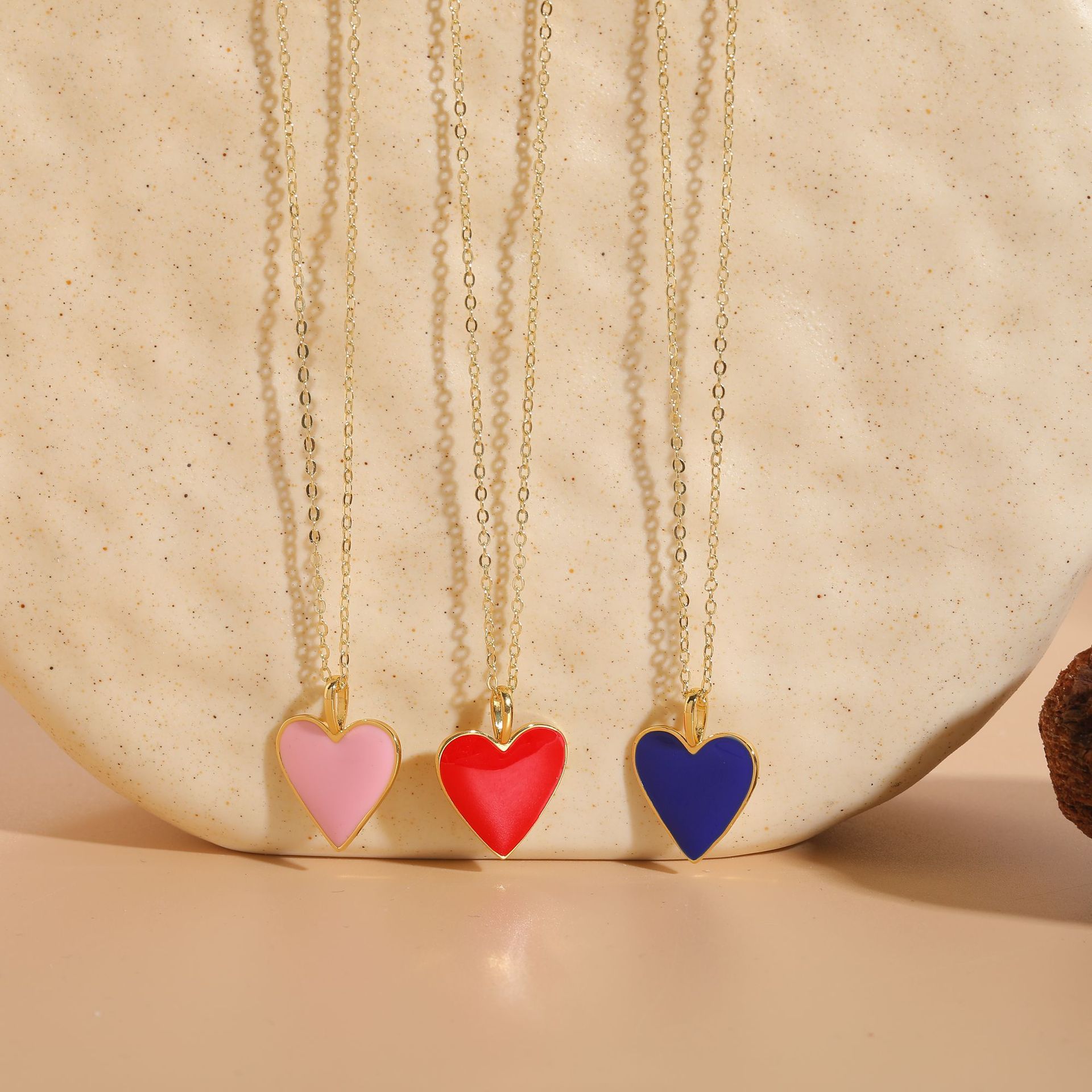 Elegant Lady Heart Shape Brass 14k Gold Plated Pendant Necklace In Bulk display picture 6