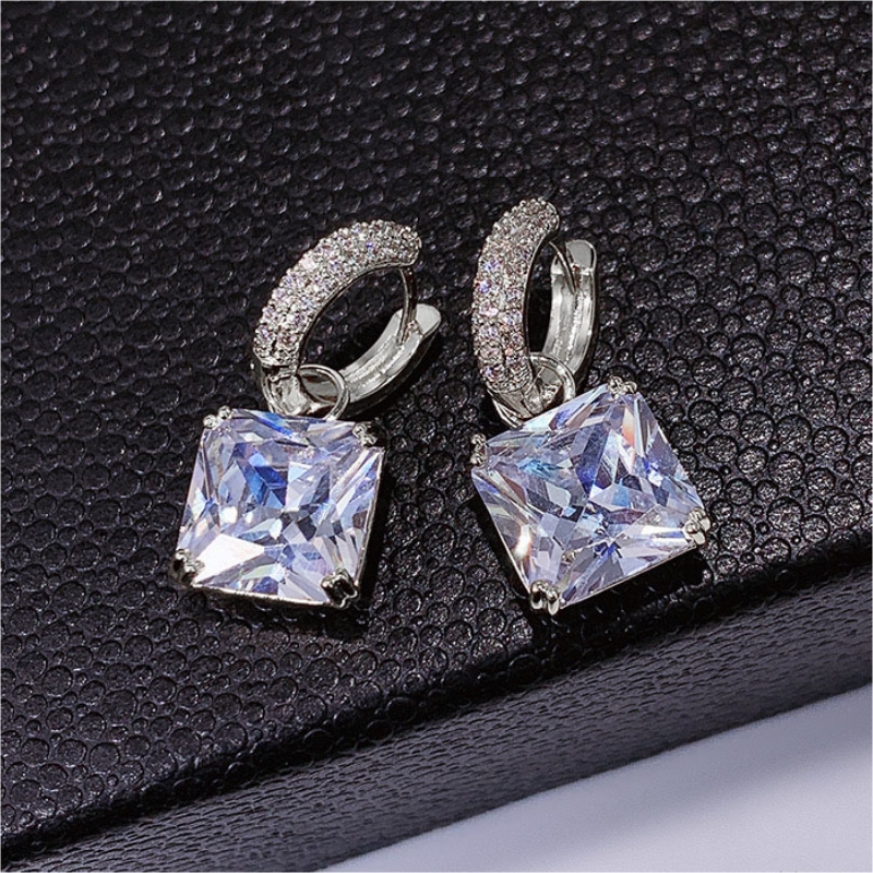 1 Pair Sweet Simple Style Shiny Square Heart Shape Rectangle Inlay Copper Zircon K Gold Plated Rhodium Plated Drop Earrings display picture 11