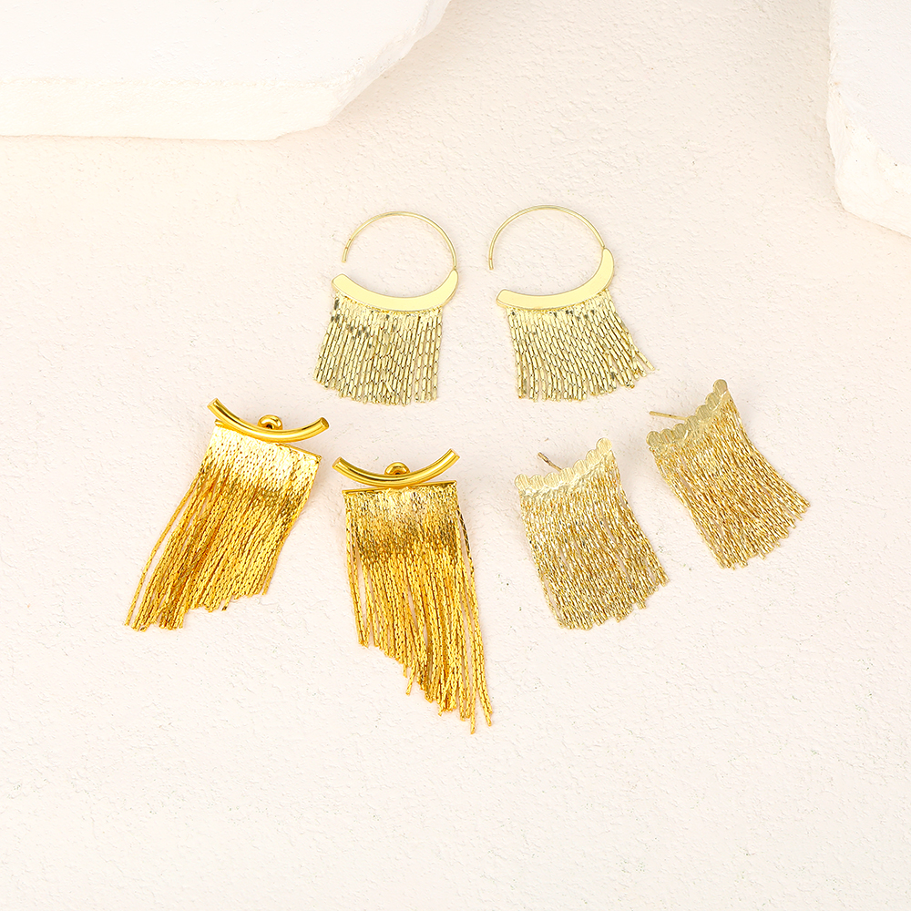 1 Pair Elegant Exaggerated Shiny Tassel Plating Alloy Silver Plated Drop Earrings display picture 16