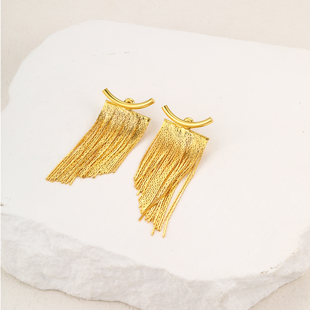 1 Pair Elegant Exaggerated Shiny Tassel Plating Alloy Silver Plated Drop Earrings display picture 21