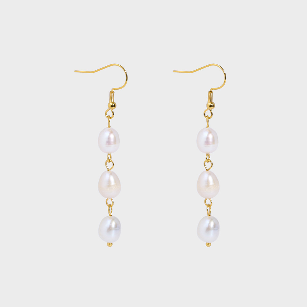 1 Pair Lady Romantic Water Droplets Beaded Plating 201 Stainless Steel Freshwater Pearl 18K Gold Plated Drop Earrings Ear Hook display picture 3