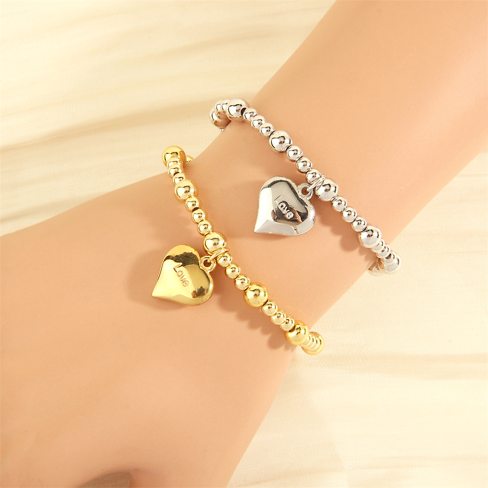 Simple Style Letter Heart Shape Copper Charm Plating 18k Gold Plated Bracelets display picture 1