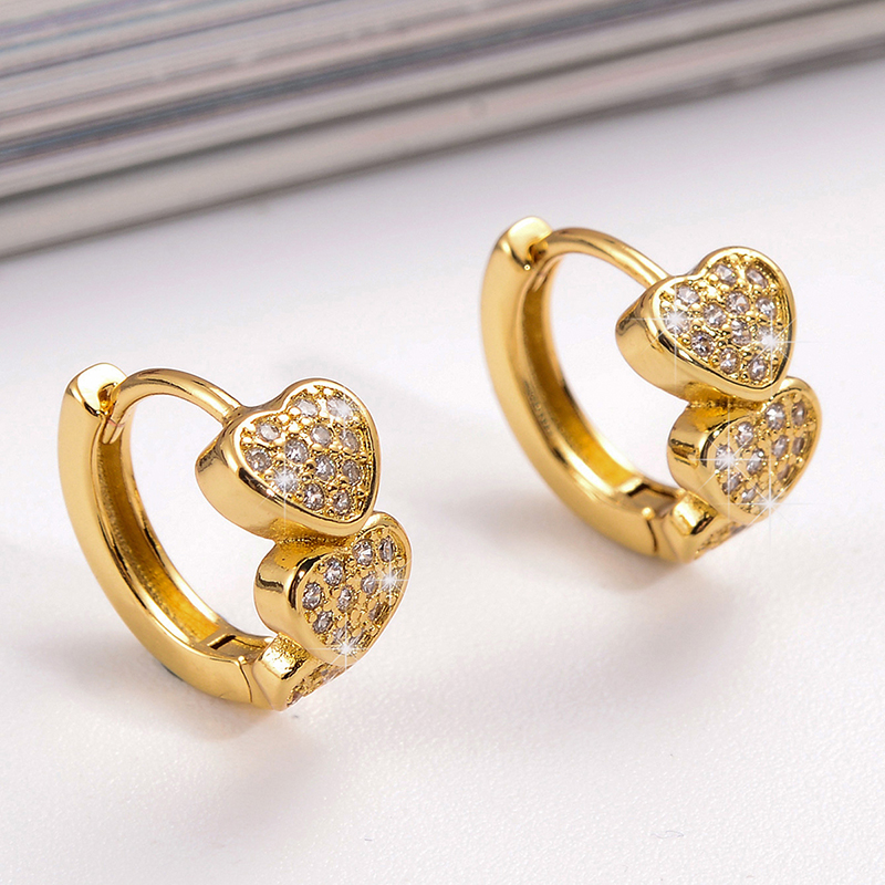 1 Pair Elegant Triangle Heart Shape Plating Inlay Copper Zircon Hoop Earrings display picture 4