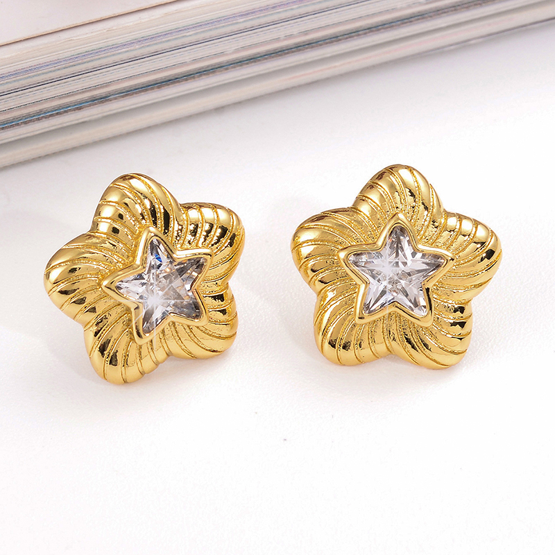 1 Pair Vintage Style Simple Style Oval Heart Shape Plating Inlay Copper Zircon 18k Gold Plated Ear Studs display picture 4