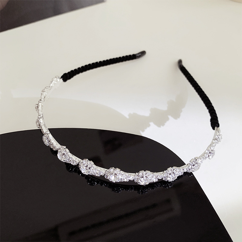 Elegant Simple Style Water Droplets Heart Shape Bow Knot Alloy Inlay Artificial Rhinestones Hair Band display picture 5