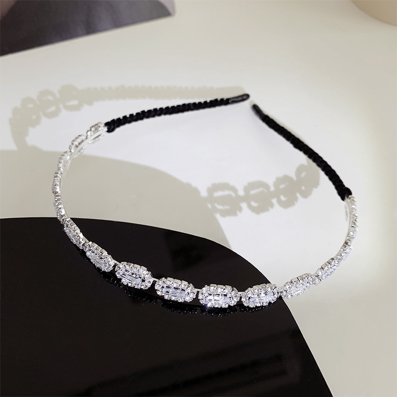 Elegant Simple Style Water Droplets Heart Shape Bow Knot Alloy Inlay Artificial Rhinestones Hair Band display picture 6