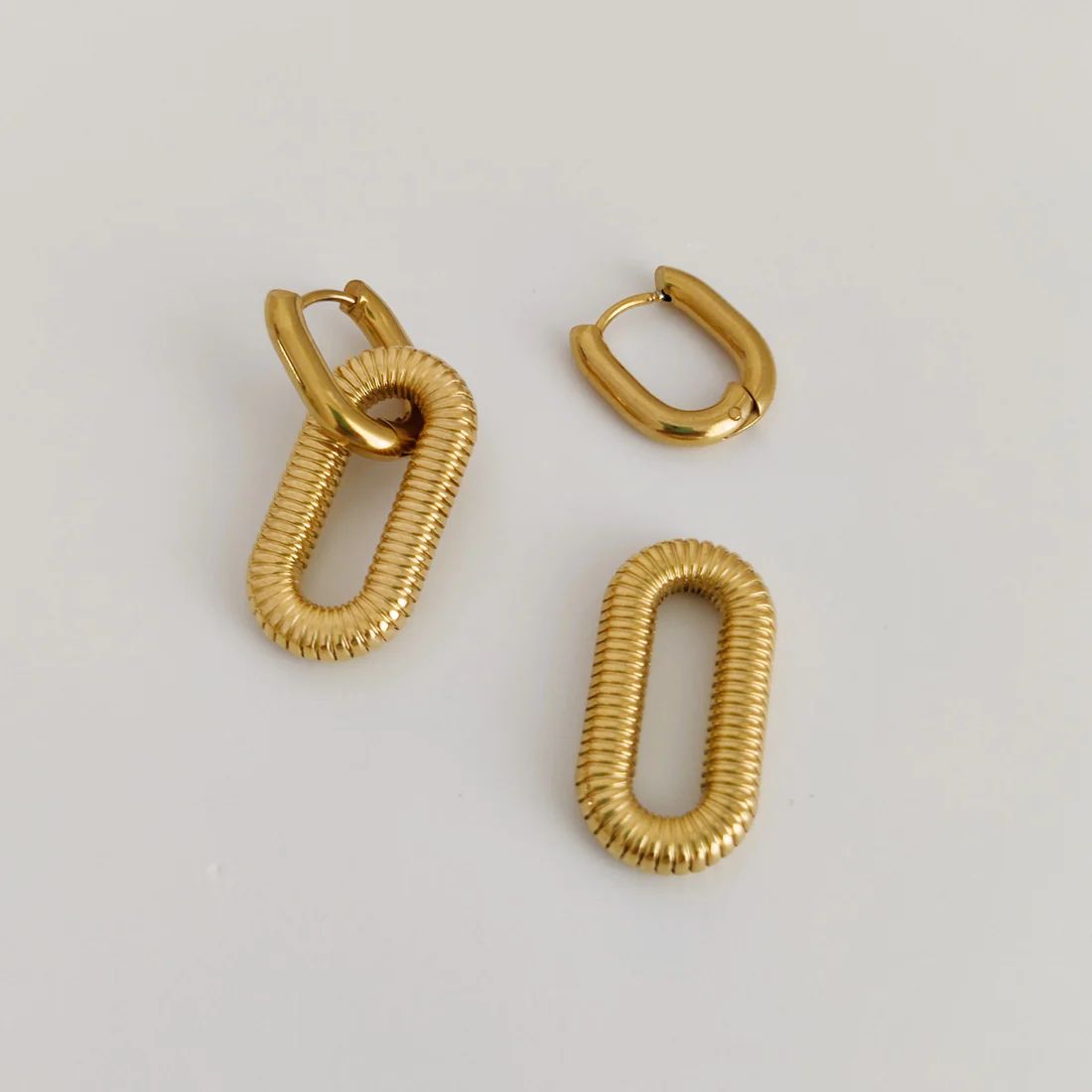 1 Pair Elegant Retro Oval Thread Polishing Plating 304 Stainless Steel Drop Earrings display picture 4