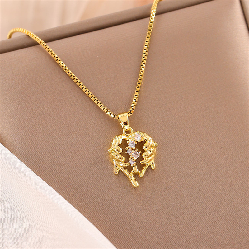 Stainless Steel 18K Gold Plated Sweet Plating Inlay Round Oval Heart Shape Artificial Diamond Pendant Necklace display picture 22