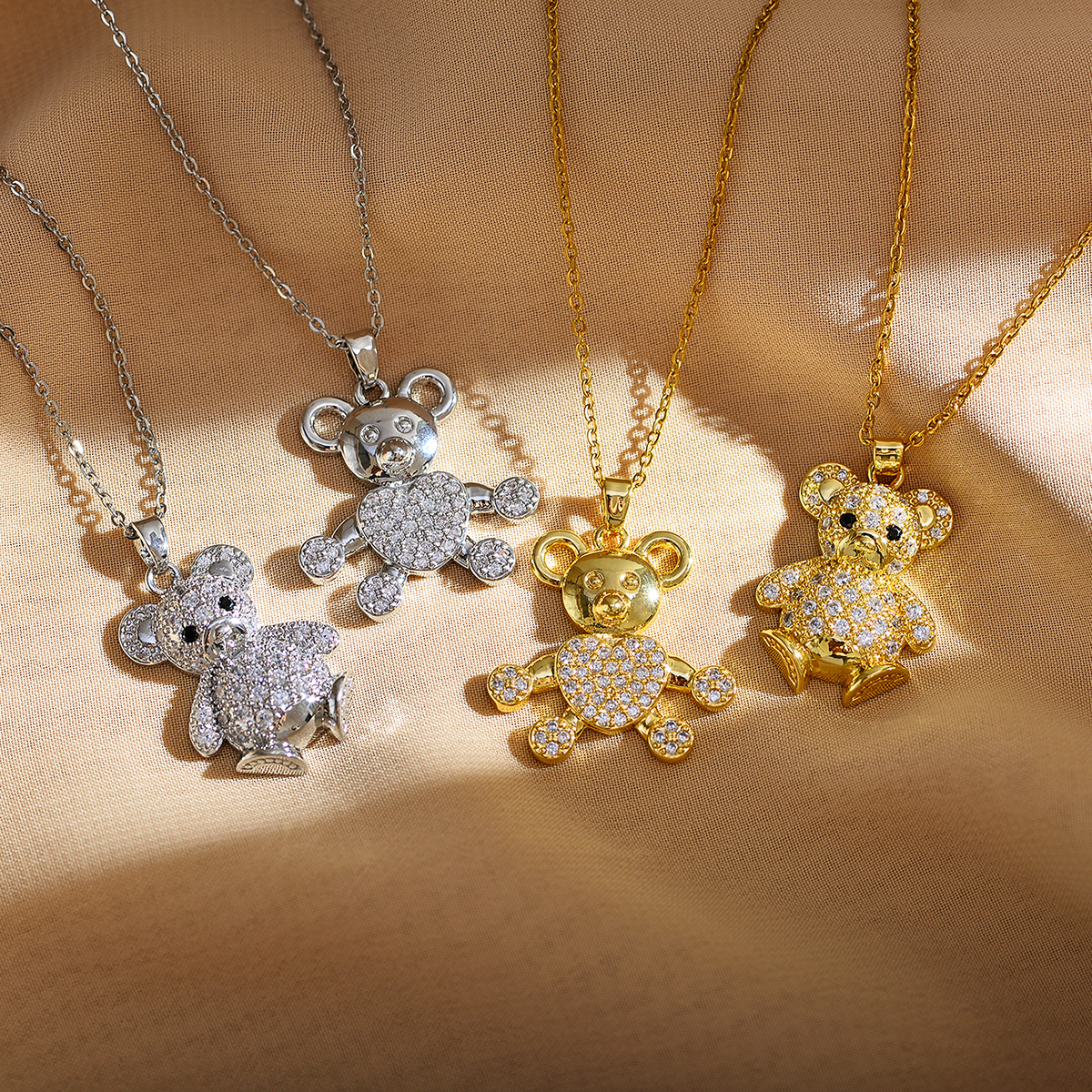 Cute Sweet Bear Titanium Steel Copper Bear Inlay Zircon Pendant Necklace display picture 4