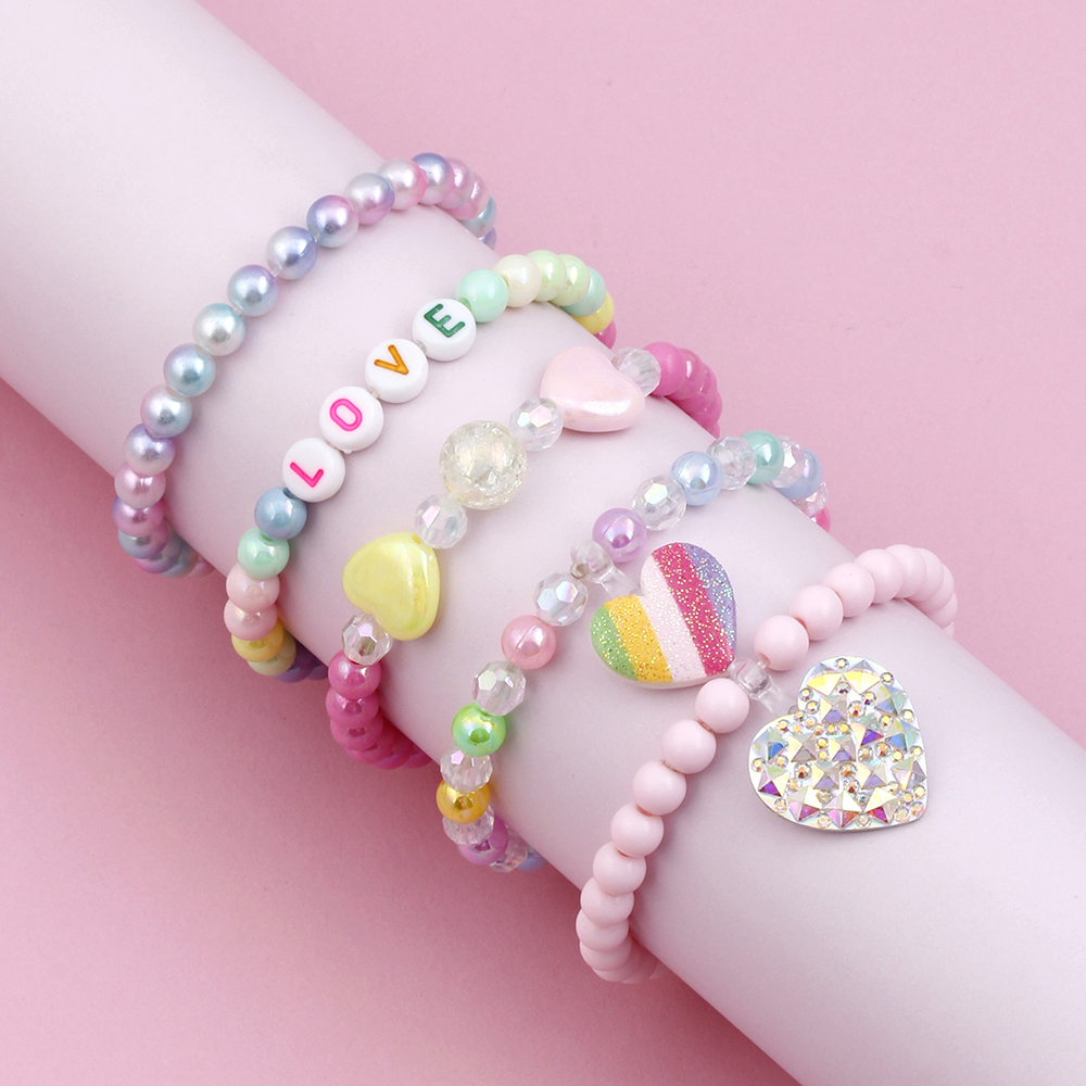 Cute Handmade Sweet Heart Shape Arylic Synthetic Resin Beaded Handmade Girl's Bracelets display picture 1
