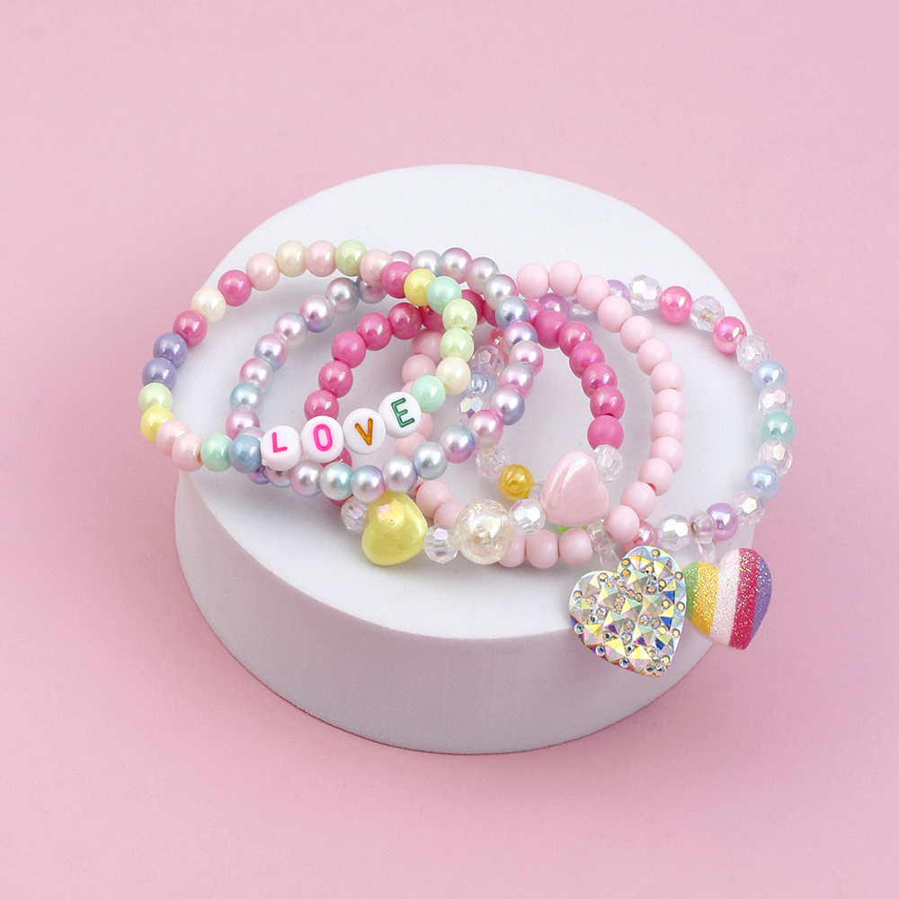 Cute Handmade Sweet Heart Shape Arylic Synthetic Resin Beaded Handmade Girl's Bracelets display picture 3
