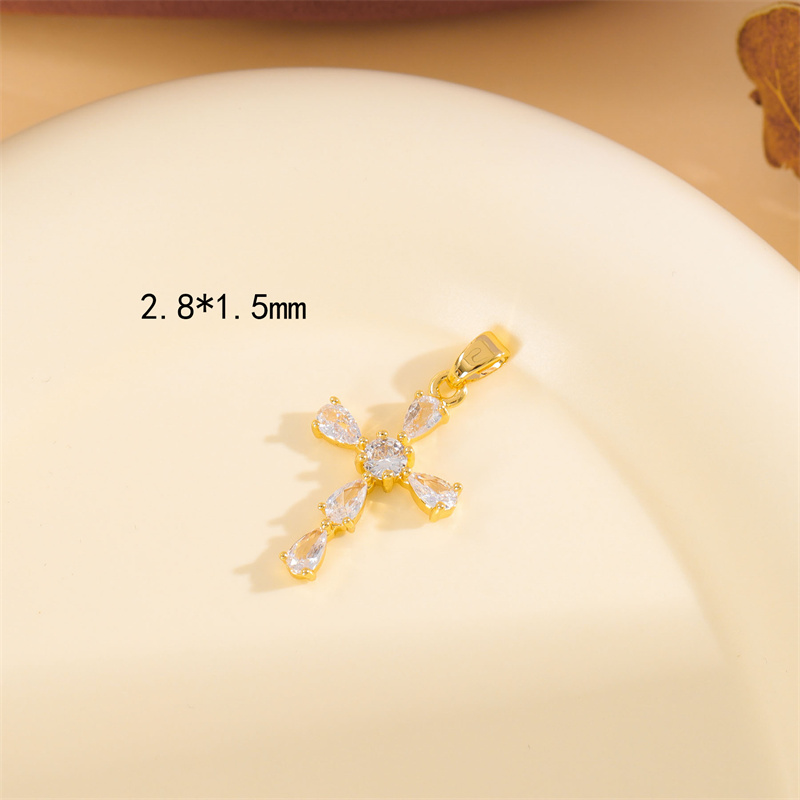 Wholesale Cute Handmade Shiny Sunflower Leaves Heart Shape Brass Plating Inlay 18K Gold Plated Zircon display picture 1
