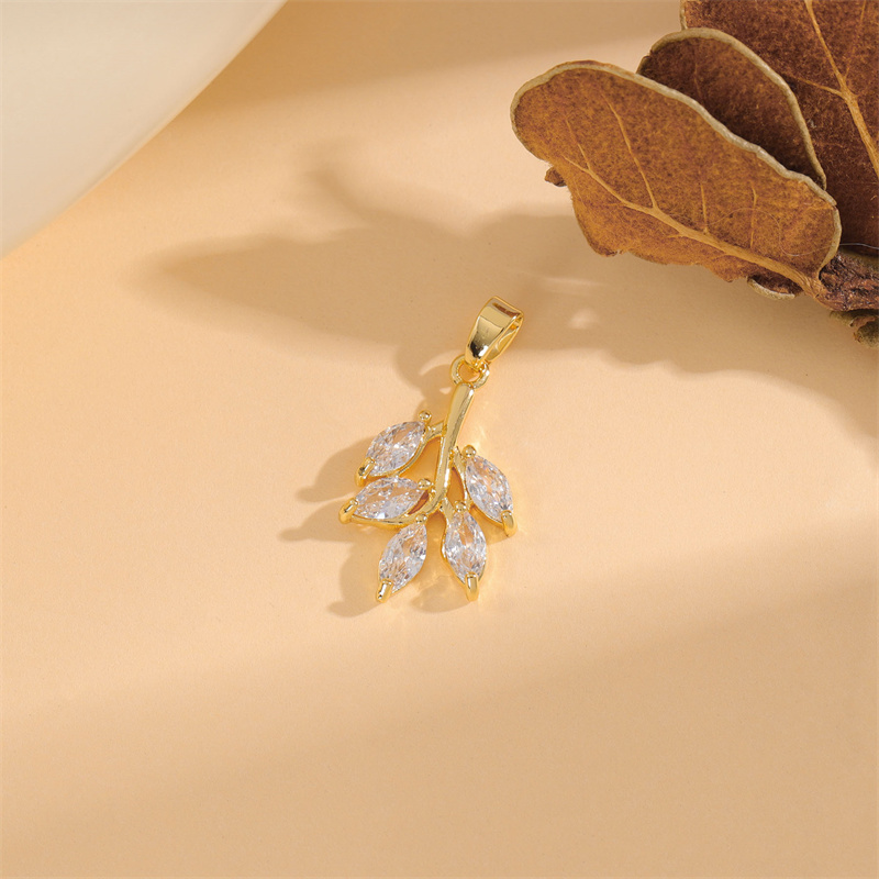 Wholesale Cute Handmade Shiny Sunflower Leaves Heart Shape Brass Plating Inlay 18K Gold Plated Zircon display picture 35
