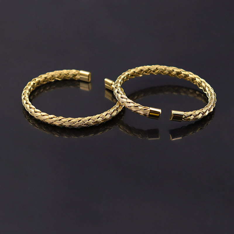 Handmade Solid Color Stripe Stainless Steel 18K Gold Plated Cuff Bracelets In Bulk display picture 4