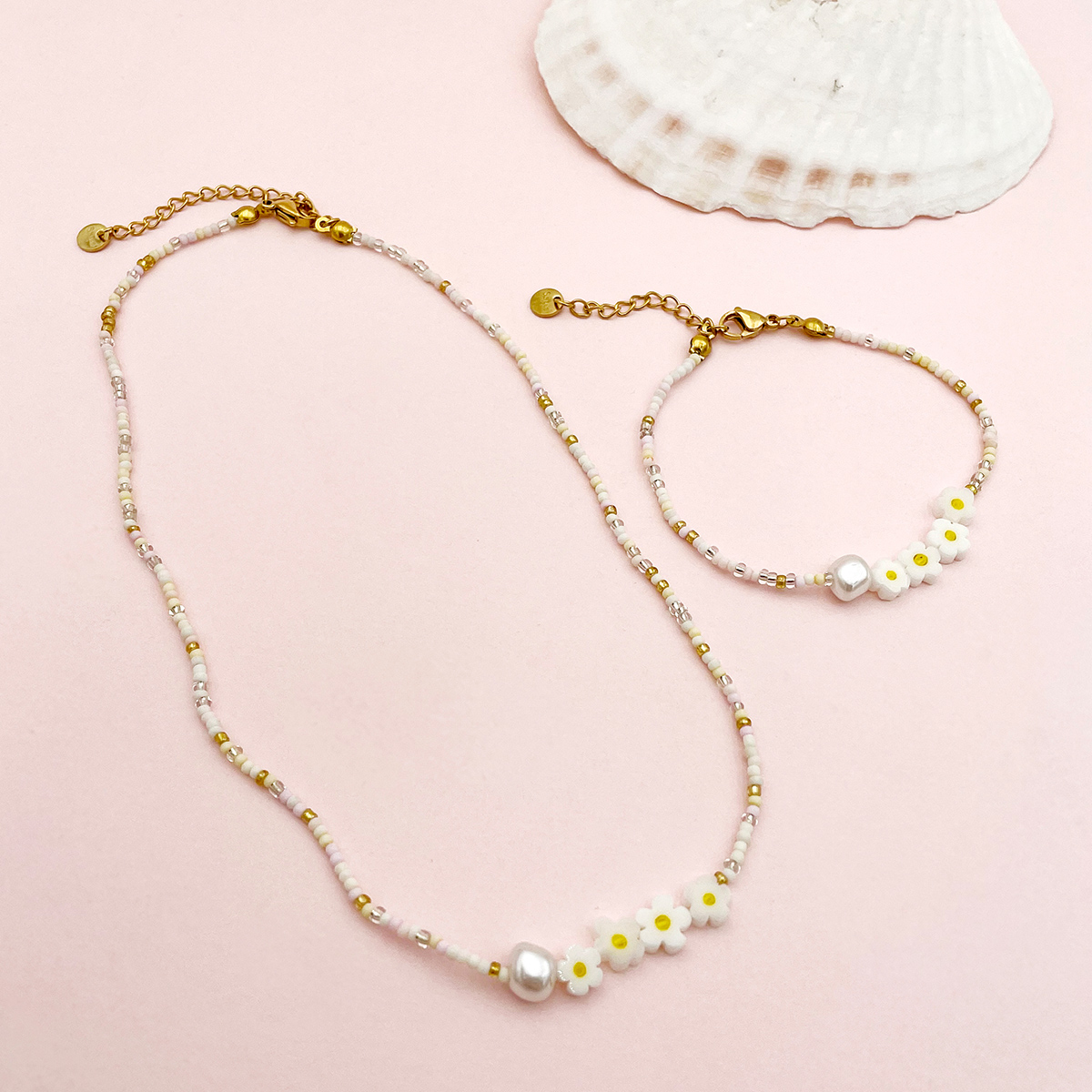 Sweet Pastoral Flower Gold Plated Crystal Pearl Beads 304 Stainless Steel Beaded Wholesale Bracelets Necklace display picture 2