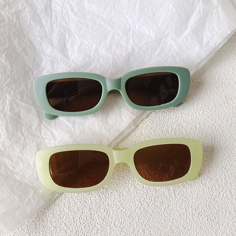 Vacation Simple Style Geometric Pc Resin Oval Frame Full Frame Kids Sunglasses display picture 3