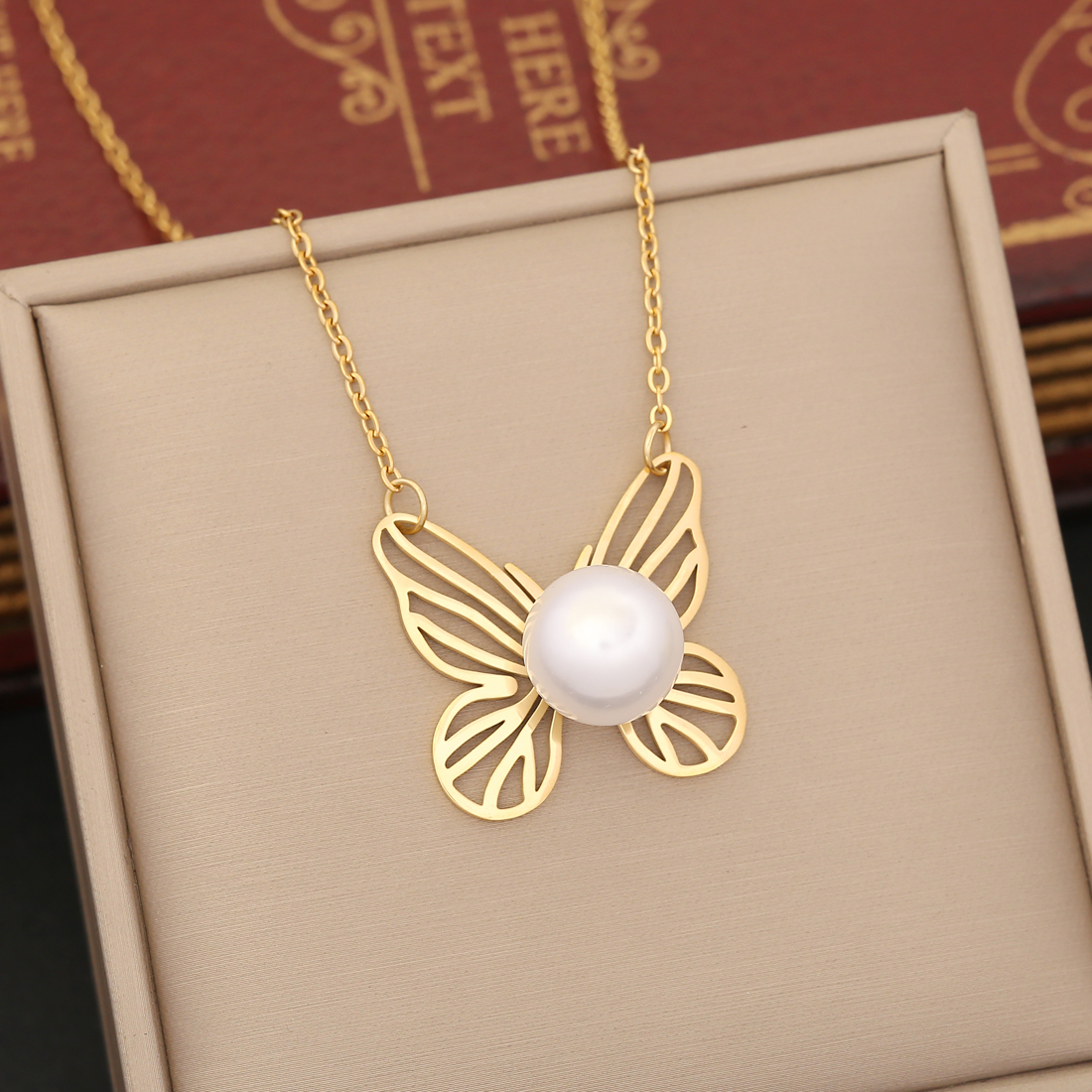 Stainless Steel 18K Gold Plated Commute Inlay Butterfly Artificial Pearls Bracelets Earrings Necklace display picture 3