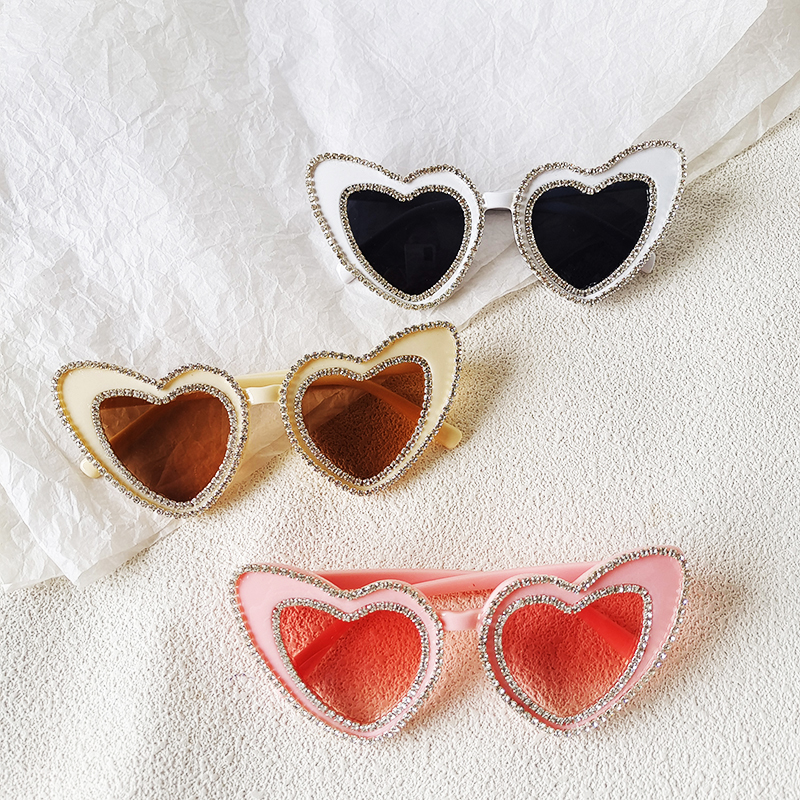 Ig Style Sweet Artistic Heart Shape Pc Resin Special-shaped Mirror Full Frame Glasses display picture 1