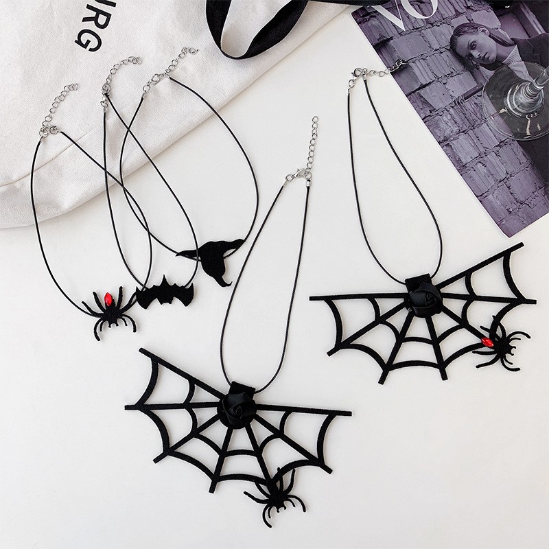 Exaggerated Funny Spider Web Alloy Sponge Three-dimensional Halloween Women's Necklace display picture 5