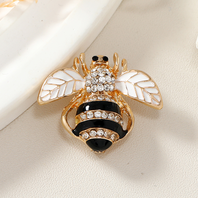 Modern Style Bee Alloy Inlay Artificial Gemstones Women's Brooches display picture 2
