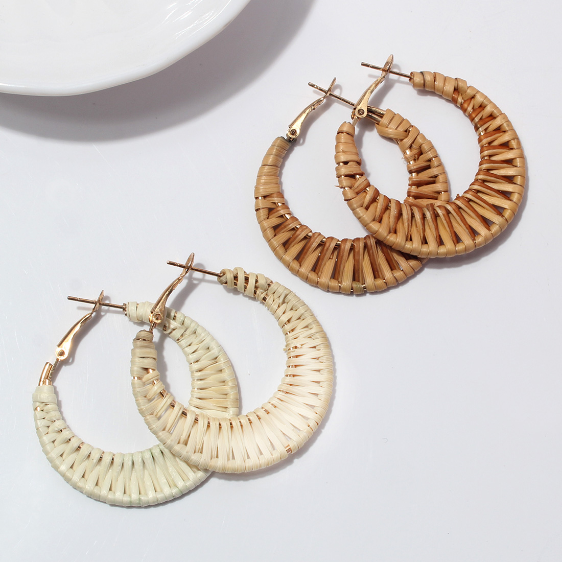 1 Pair Vacation Roman Style Round Frill Hollow Out Straw Earrings display picture 4