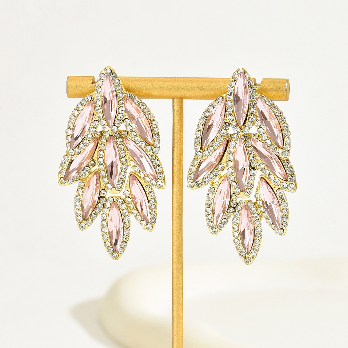 1 Pair Sweet Shiny Leaf Plating Inlay Copper Alloy Zinc Alloy Rhinestones 18K Gold Plated Drop Earrings display picture 2