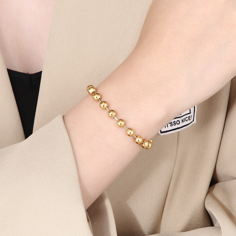 Simple Style Round Stainless Steel 18K Gold Plated Bracelets In Bulk display picture 9