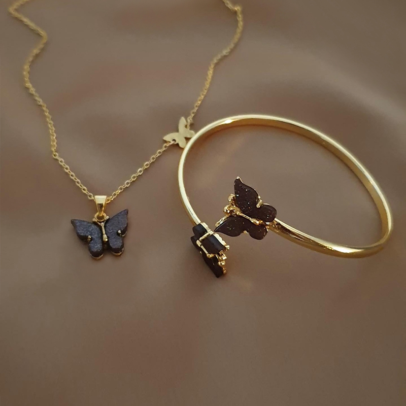 Einfacher Stil Römischer Stil Britischer Stil Schmetterling Legierung Frau Ringe Armbänder Halskette display picture 3