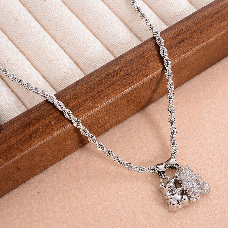 Lässig Tragen Kupfer Überzug Inlay Zirkon Halskette Mit Anhänger display picture 6