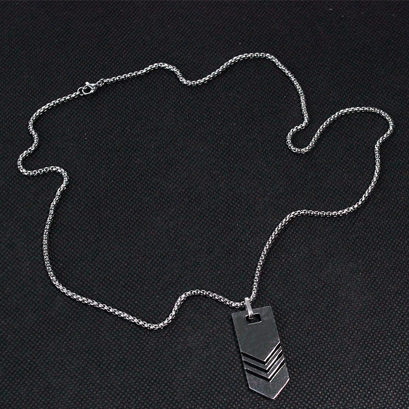 Casual Geometric Stainless Steel Men's Necklace display picture 5