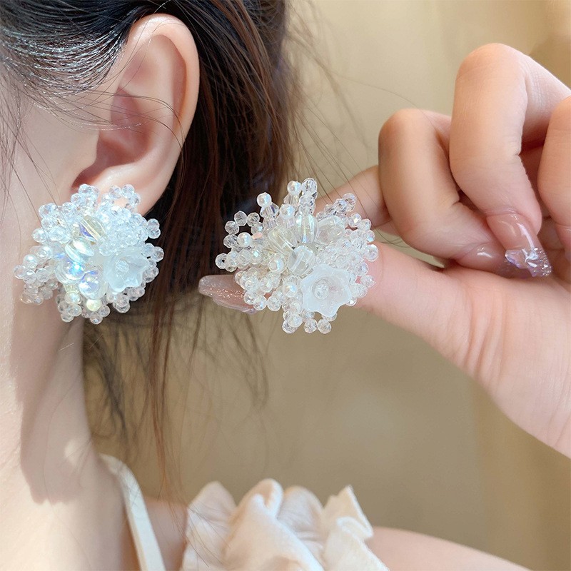 1 Pair Elegant Sweet Flower Beaded Alloy Ear Studs display picture 6