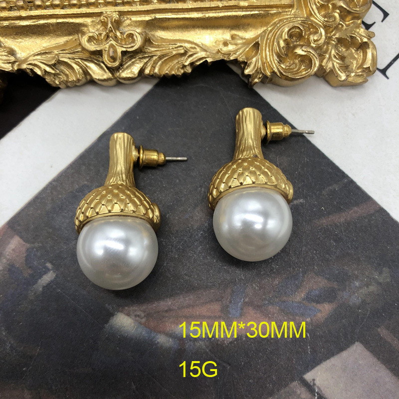 Retro Round Alloy Inlay Pearl Women's Earrings Necklace display picture 6
