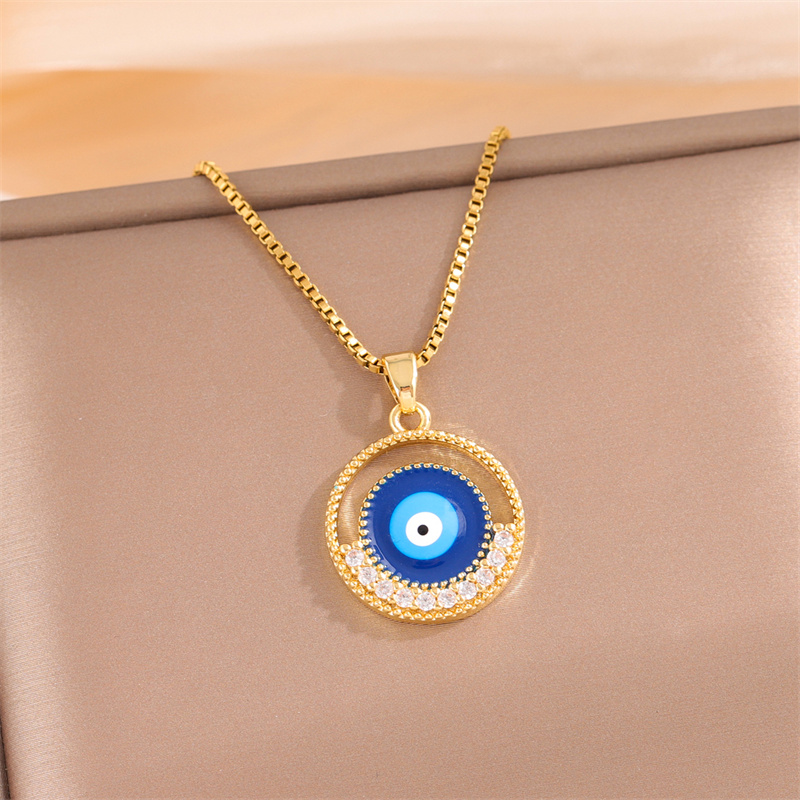 201 Stainless Steel 18K Gold Plated Sweet Plating Inlay Round Oval Heart Shape Artificial Diamond Pendant Necklace display picture 48