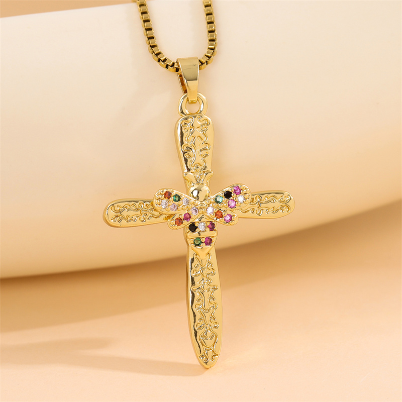 201 Stainless Steel 18K Gold Plated Sweet Enamel Plating Inlay Cross Little Bear Flower Artificial Diamond Pendant Necklace display picture 19
