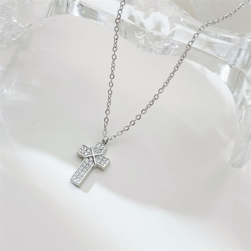Punk Streetwear Cross Stainless Steel White Gold Plated Gold Plated Zircon Pendant Necklace In Bulk display picture 4