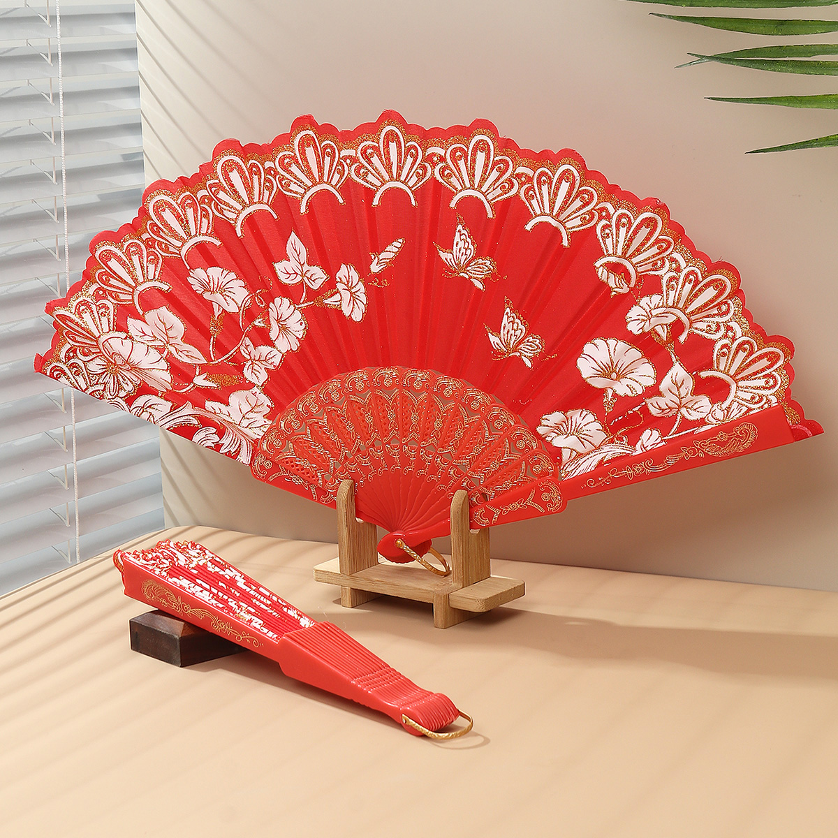 Single Bronzing Large Flower Portable Folding Fan Dance Fan Decorative Fan display picture 5